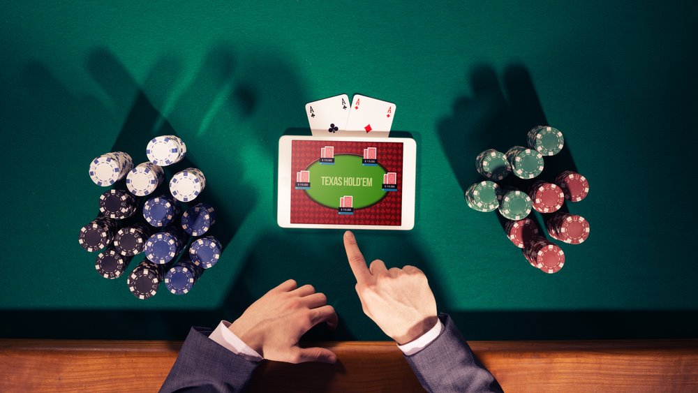 play texas holdem online with real money